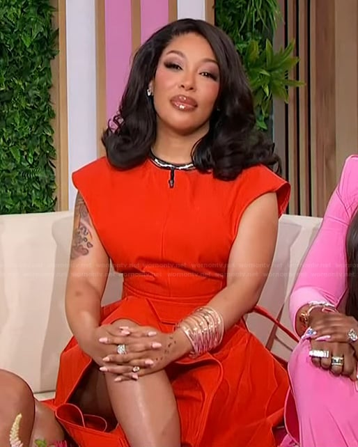 Kimberly's red crop top and pants on Sherri