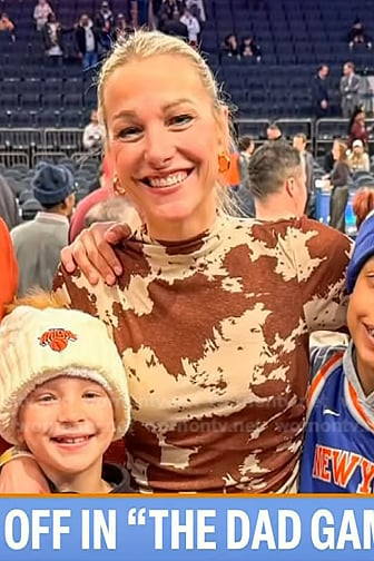 Lindsay Czarniak's brown cow print top on Today