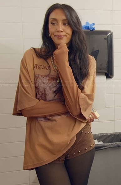 Litia's layered graphic tee on The Secret Lives of Mormon Wives