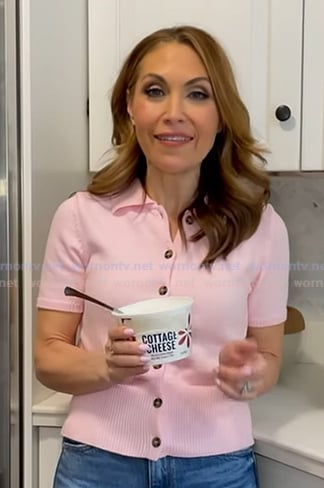 Lori's pink short sleeve cardigan on Good Morning America