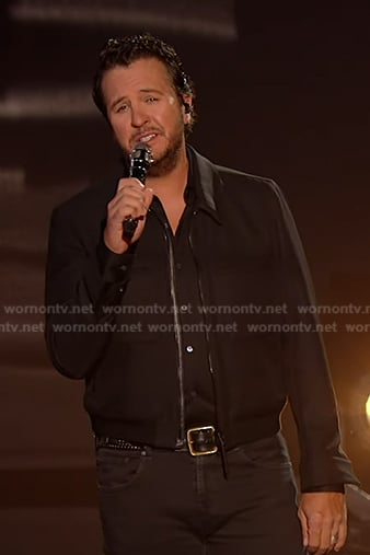 Luke Bryan's black zip jacket on American Idol