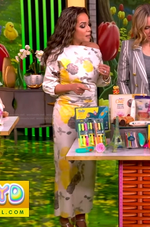 Sunny's floral print dress on The View