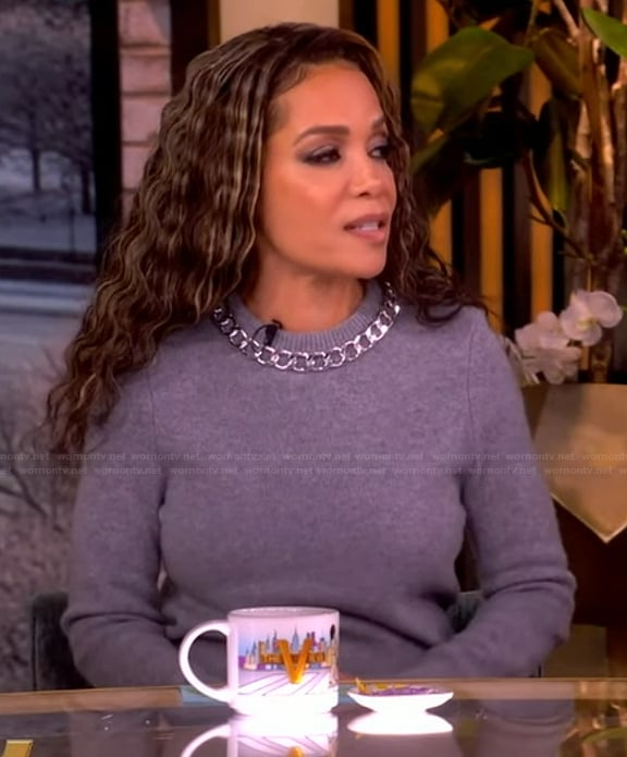 Sunny's gray sweater with chain detail on The View