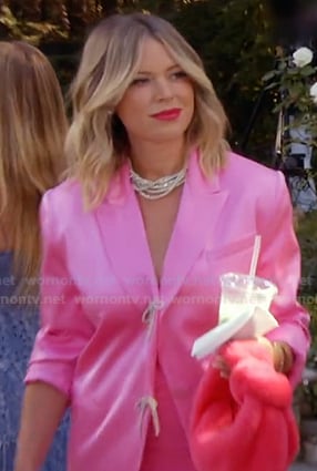 Amanda's pink oversized blazer on The Real Housewives of Beverly Hills