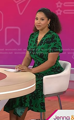 Arianna's green floral wrap dress on Today