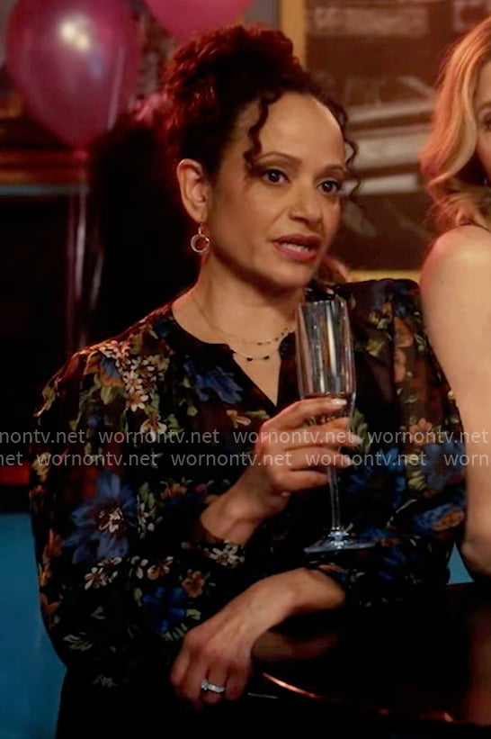 Carla's floral blouse on Scrubs