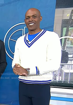 Dr. Ian Smith's white v-neck cable knit sweater on Today
