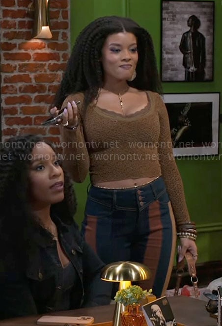 Eva's olive textured top and striped jeans on Beyond the Gates