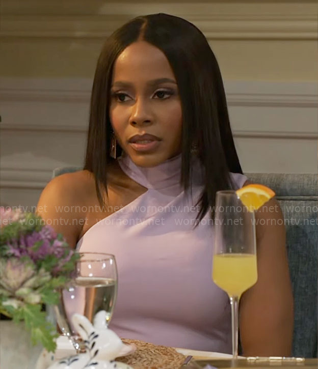 Hayley's lilac asymmetric Easter dress on Beyond the Gates
