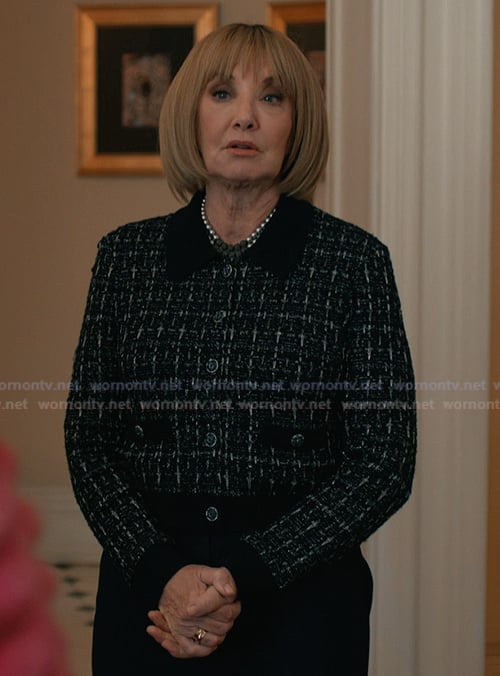 Izzy's black tweed jacket on Elsbeth