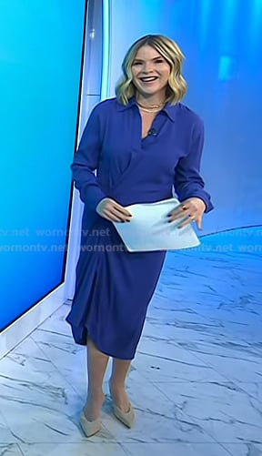Jenna's blue gathered shirtdress on Today