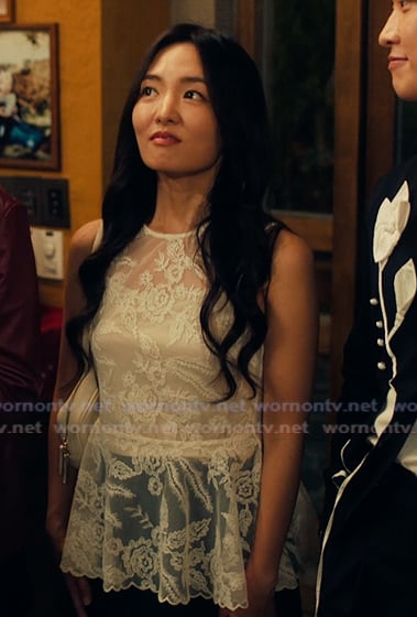 Jiwon's white lace top on XO Kitty