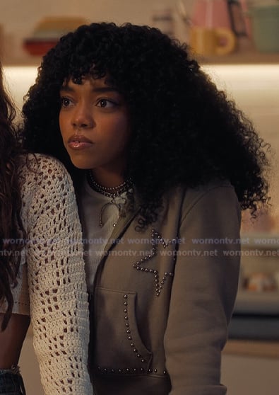 Juliana's grey studded hoodie on XO Kitty