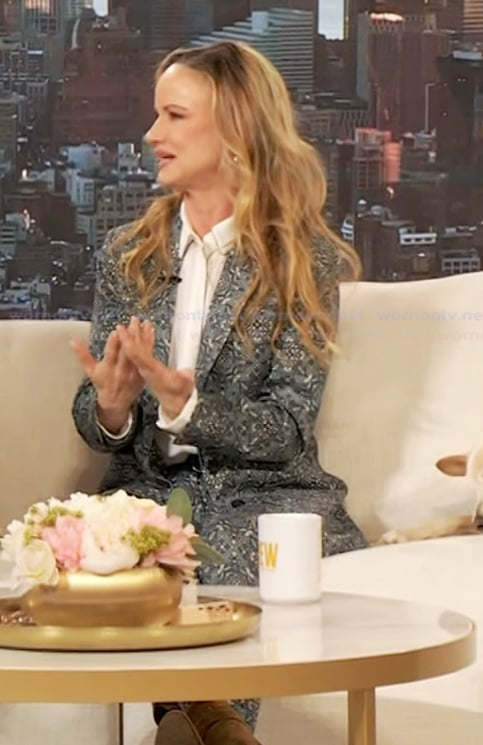 Juliette Lewis's printed blazer and pants on The Drew Barrymore Show