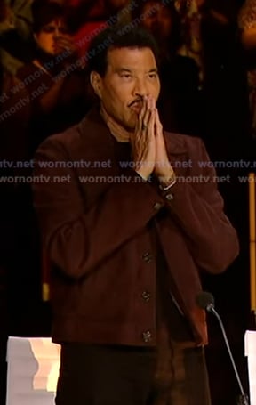 Lionel Richie's burgundy suede jacket on American Idol