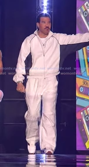 Lionel Richie's white and navy track jacket and pants on American Idol