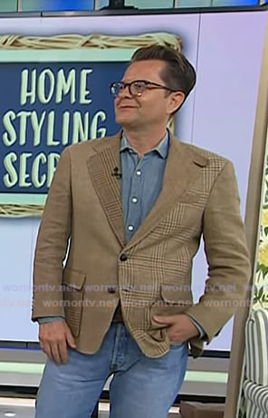 Nathan Turner' beige plaid patch pocket blazer on Today