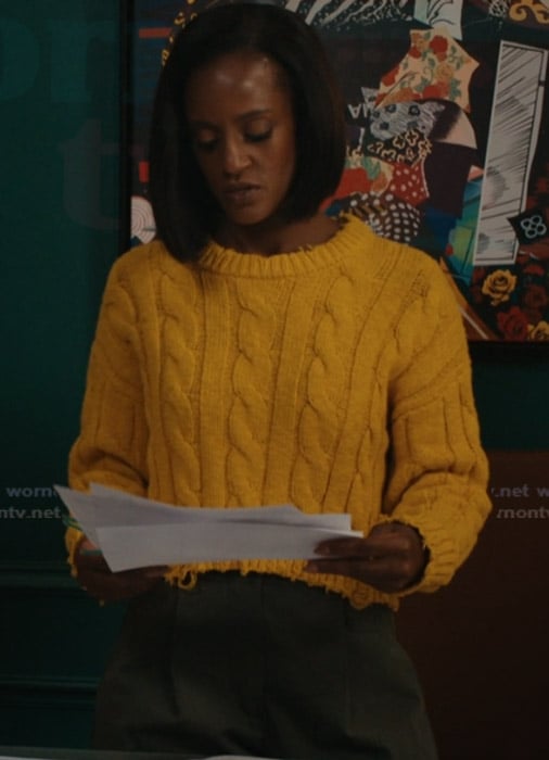Olympia's yellow distressed sweater on Matlock