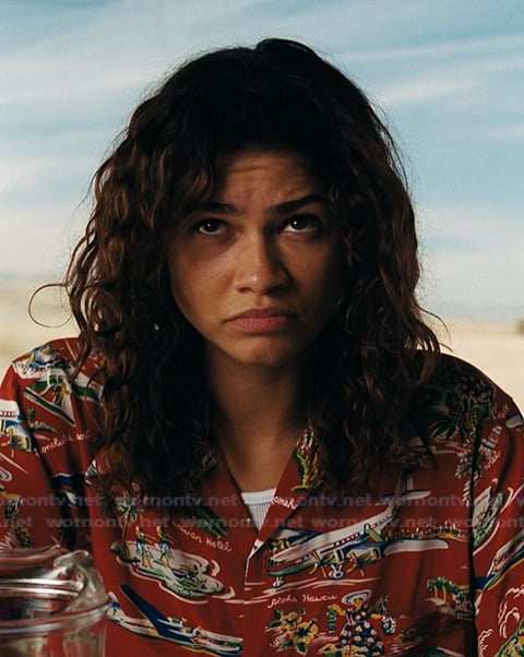 Rue's red Hawaiian print shirt on Euphoria