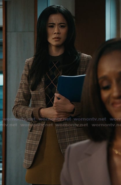 Sarah's plaid blazer and sweater on Matlock