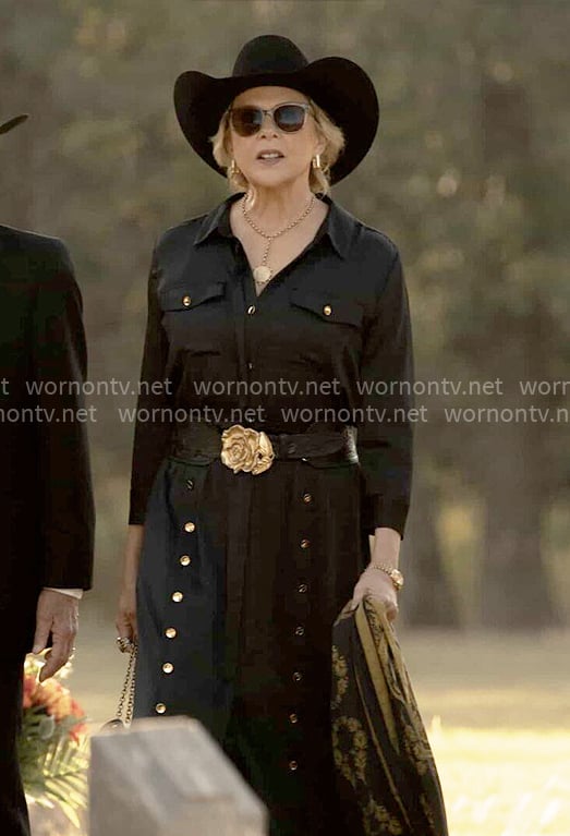 Beulah's black shirtdress on Dutton Ranch