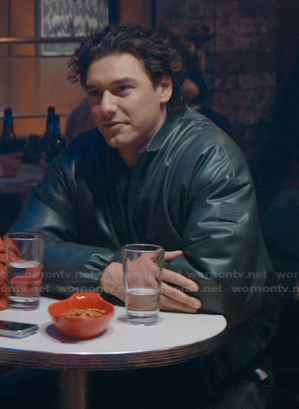 Garrett's green bomber jacket on Off Campus