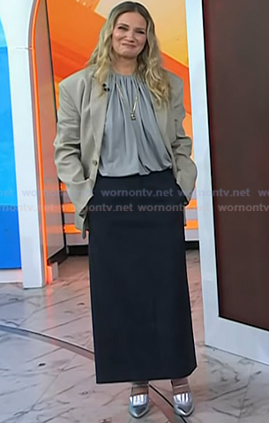 Jennifer Nettles's grey cutout blazer and naxy maxi skirt on Today