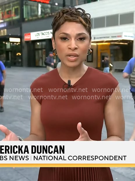 Jericka Duncan's brown pleated skirt dress on CBS Mornings