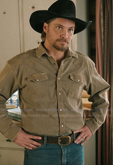 Kayce's brown button down shirt on Marshals