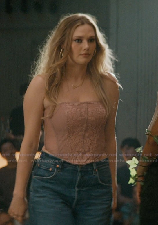 Kendall's pink lace corset on Off Campus