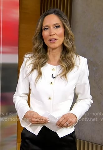 Rhiannon's white jacket on Good Morning America