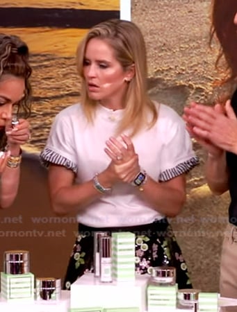 Sara's white ruffled tee and embellished skirt on The View