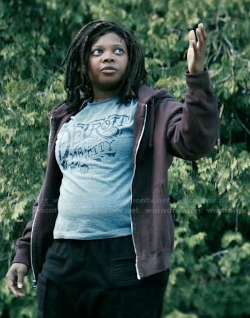 Sister Sage's gray Detroit graphic tee on The Boys