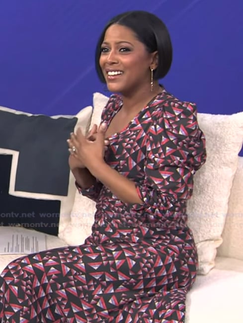 Tamron's geometric print dress on Tamron Hall Show