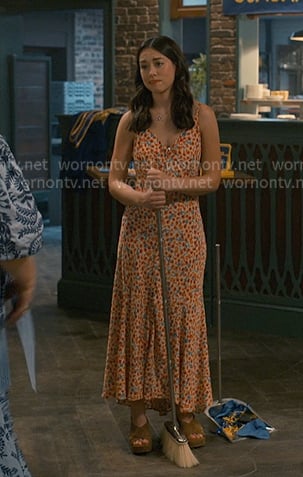 Annie's floral print button front dress on Sweet Magnolias