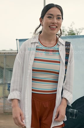 Annie's striped top on Sweet Magnolias