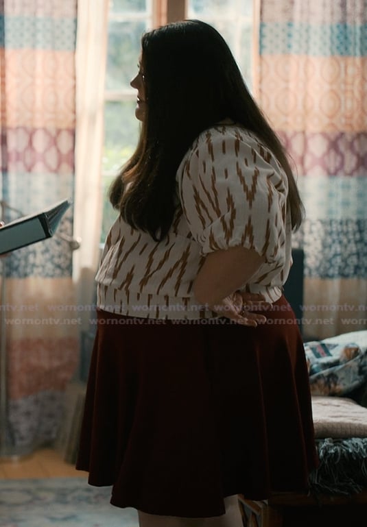 Dana's printed top on Sweet Magnolias