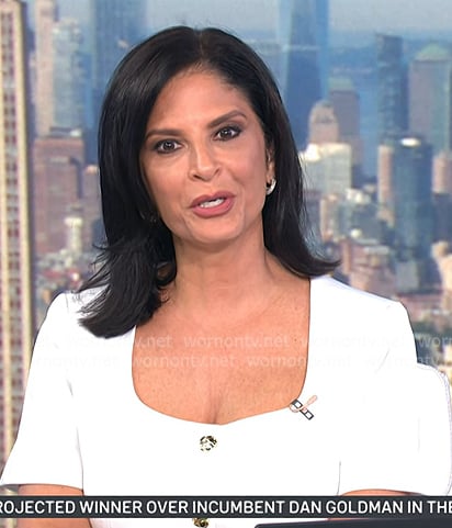 Darlene's white square neck top on Today