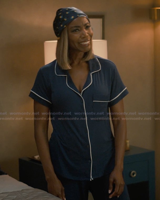Helen's navy piping pajamas on Sweet Magnolias