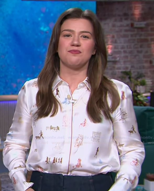 Kelly's printed satin blouse on The Kelly Clarkson Show