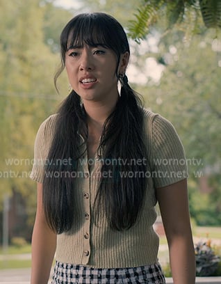 Lily's green ribbed short sleeve cardigan and gingham mini skirt on Sweet Magnolias