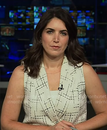Liz's white tweed vest on Today