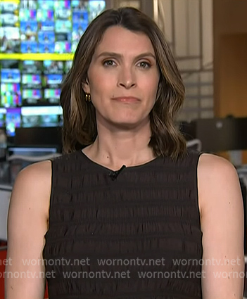 Molly's brown smocked dress on Today