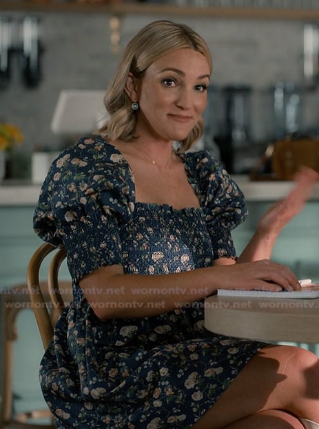Noreen's floral print smocked square neck dress on Sweet Magnolias