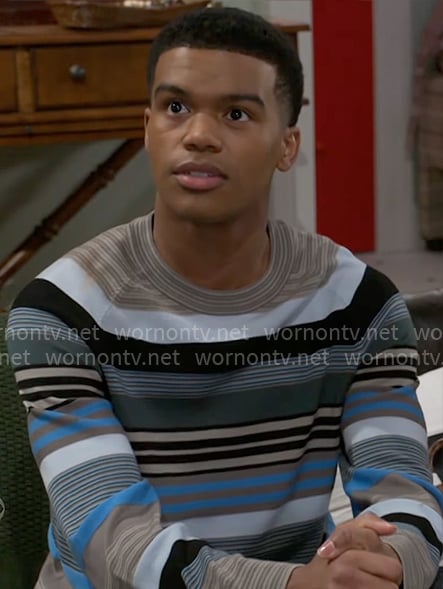 Tyrell's blue striped sweater on Beyond the Gates