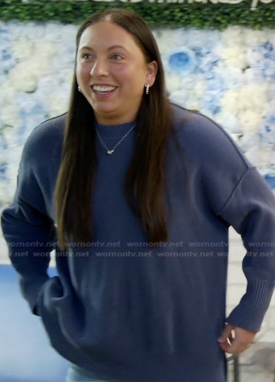 Alli's blue sweatshirt on The McBee Dynasty Real American Cowboys
