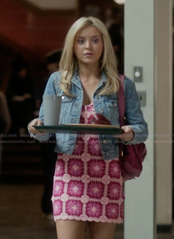 Elle's pink crochet knit mini dress on Elle