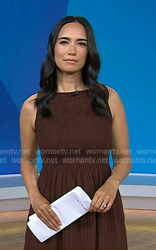 Emilie's brown smocked dress on Today