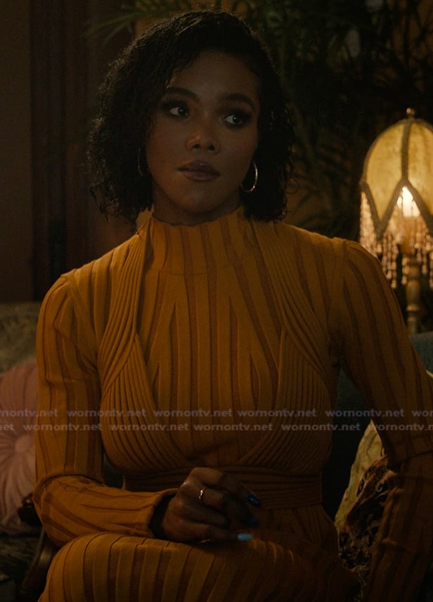 Fatima's mustard ribbed dress on The Chi