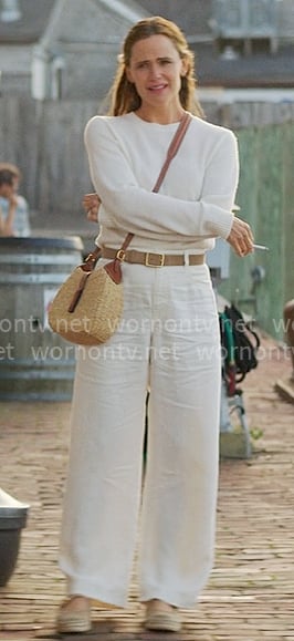Hollis's white sweater and pants on The Five Star Weekend
